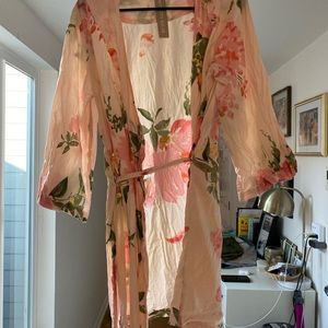 Plum pretty sugar robe XS